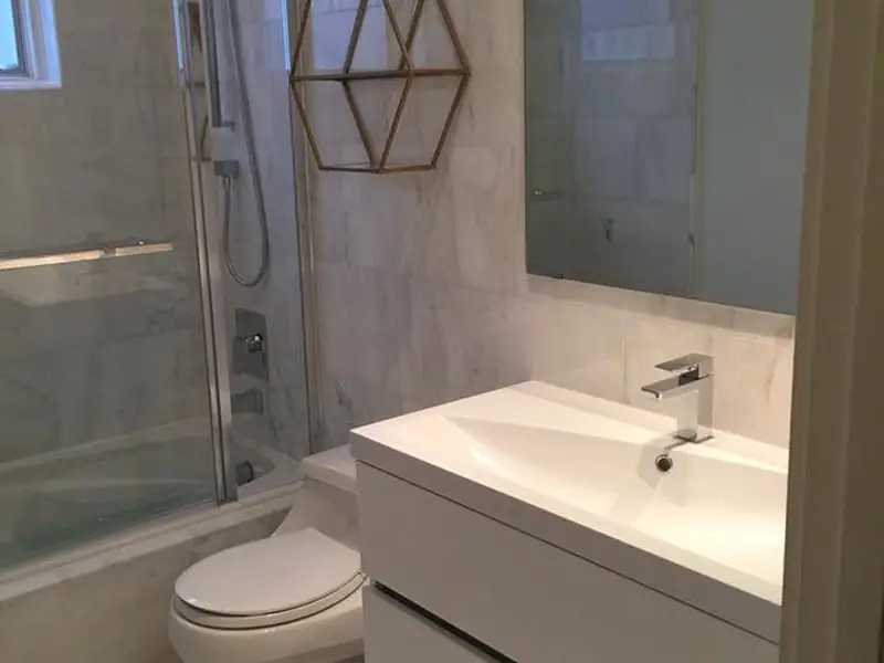 Bathroom renovation in Toronto by GL Construction and Design, photo 1